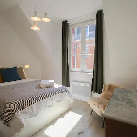 Apartament Grand Place - Superb Design Ap
