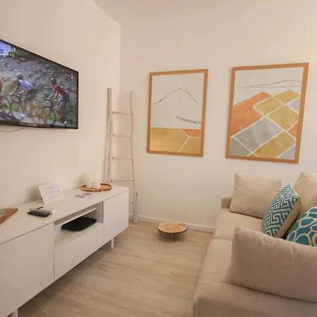 Grand Place - Superb Design Ap Apartament